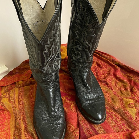 *HP* Dan Post Men's Black Leather/Ostrich 9D Boots - Picture 2 of 4